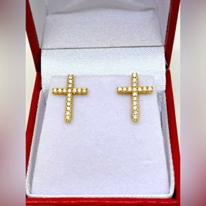 Cross diamond earrings In 18k.